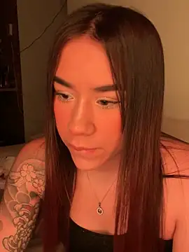 Im Valen Cute online show from 5, 6, 2026