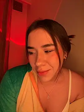 Im Valen Cute online show from 31, 10, 2025