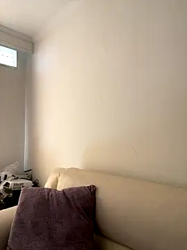 Im Valen Cute online show from 24, 10, 2025