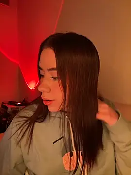 Im Valen Cute online show from 13, 11, 2025