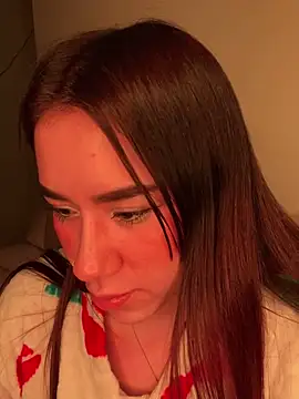 Im Valen Cute online show from 14, 6, 2026