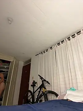 gabbyfoox online show from 16, 2, 2025