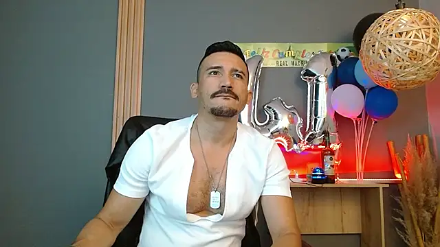 Reiko 85  online show from 21, 4, 2026