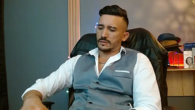 Reiko 85  online show from 8, 3, 2026