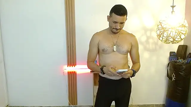 Reiko 85  online show from 7, 11, 2025