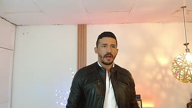 Reiko 85  online show from 9, 1, 2026