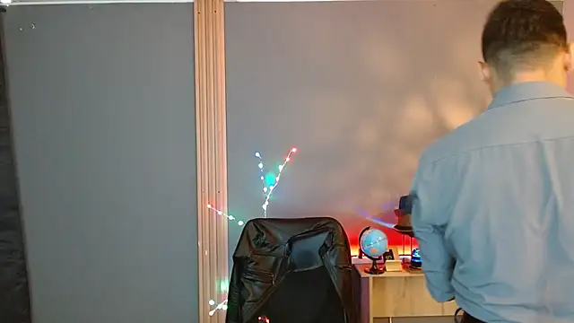 Reiko 85  online show from 19, 3, 2026