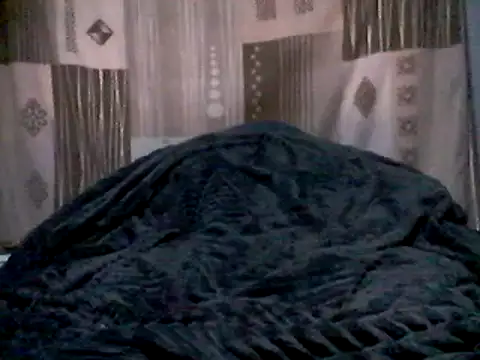 Snapshot of MaskedMandingo@xh chatting on 3, 3, 2025 MaskedMandingoxh online show from 3, 3, 2025