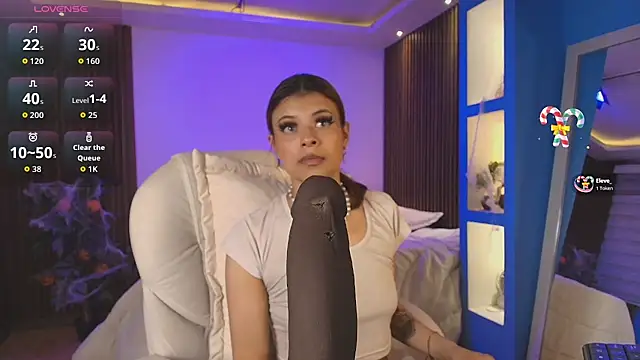 Antonella Torres2 online show from 28, 10, 2025