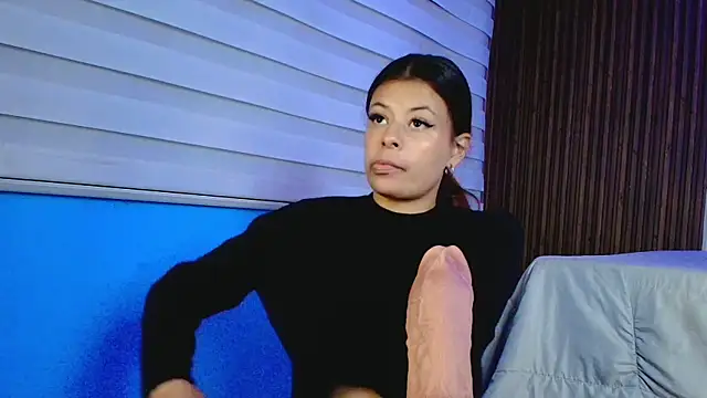 Snapshot of Antonella_Torres2 chatting on 22, 4, 2026 Antonella Torres2 online show from 22, 4, 2026