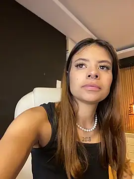 Antonella Torres2 online show from 11, 6, 2026