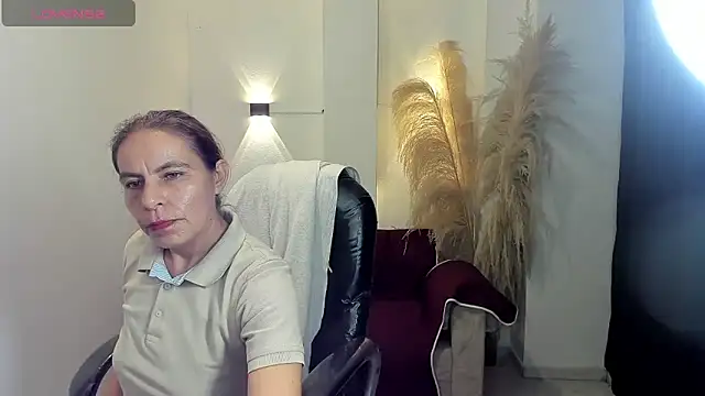 Milf karlye online show from 15, 6, 2026
