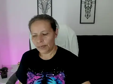 Milf karlye online show from 7, 2, 2025