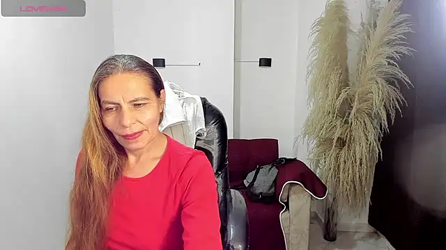 Milf karlye online show from 21, 6, 2026