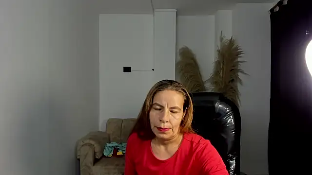 Milf karlye online show from 11, 4, 2026