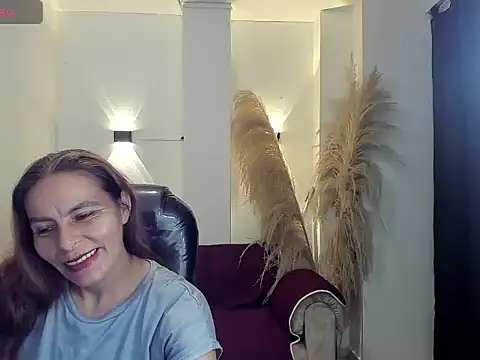 Snapshot of Milf_karlye chatting on 25, 5, 2026 Milf karlye online show from 25, 5, 2026