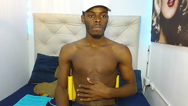 Snapshot of royce_ebony chatting on 22, 2, 2025 royce ebony online show from 22, 2, 2025