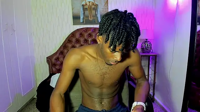 Snapshot of royce_ebony chatting on 29, 1, 2025 royce ebony online show from 29, 1, 2025