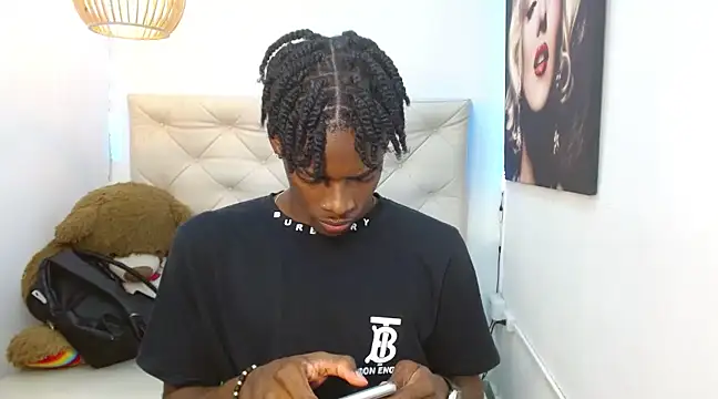 Snapshot of royce_ebony chatting on 22, 1, 2025 royce ebony online show from 22, 1, 2025