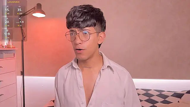 teobowny  online show from 18, 3, 2026