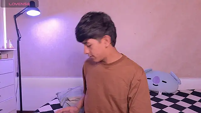 teobowny  online show from 26, 2, 2026