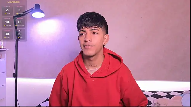 teobowny  online show from 4, 3, 2026