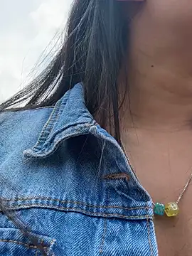 Liulee online show from 6, 2, 2026