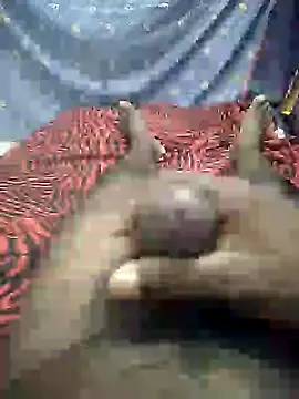 mallucallboy2104 online show from 24, 1, 2025