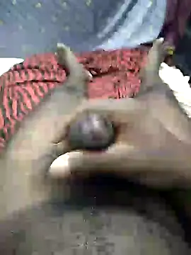 mallucallboy2104 online show from 5, 2, 2025