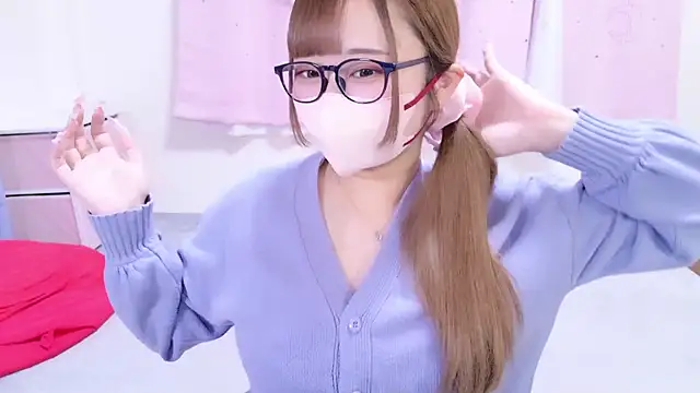 MAIKA pyon online show from 8, 10, 2025