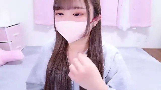 MAIKA pyon online show from 7, 11, 2025