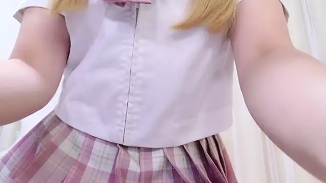 MAIKA pyon online show from 22, 3, 2025