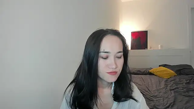 aenie online show from 25, 10, 2025