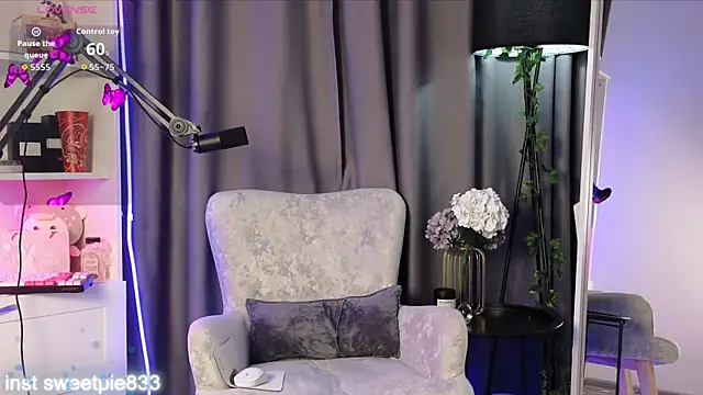 Snapshot of Anal_Girl_ chatting on 14, 5, 2026 Anal Girl online show from 14, 5, 2026