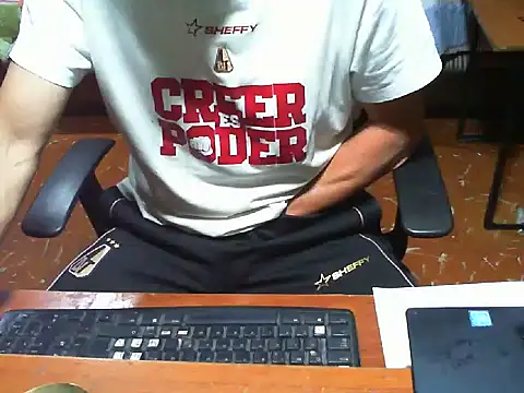 Snapshot of Roberto3102 chatting on 20, 12, 2025 Roberto3102 online show from 20, 12, 2025