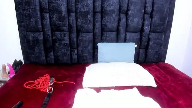 Aurora Doll  online show from 10, 2, 2026