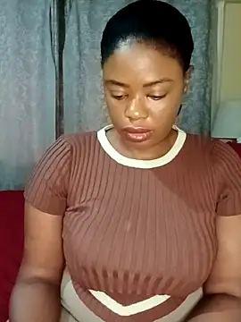 Luciouslips00 online show from 17, 11, 2025