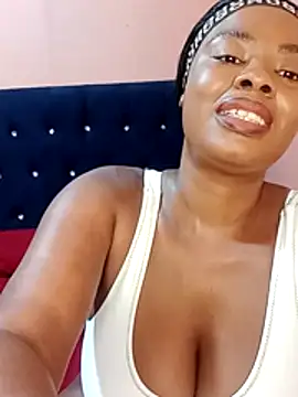 Luciouslips00 online show from 4, 2, 2026