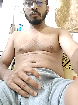 Snapshot of Punekarmanoj97 chatting on 28, 9, 2025 Punekarmanoj97 online show from 28, 9, 2025