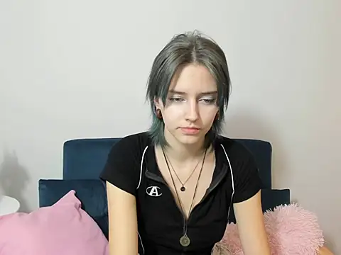 DevineNatalie online show from 10, 12, 2024