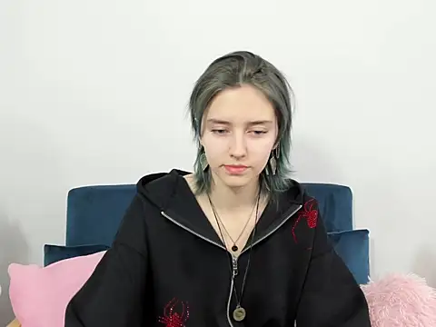 DevineNatalie online show from 29, 12, 2024