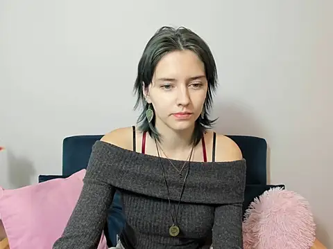 DevineNatalie online show from 9, 12, 2024