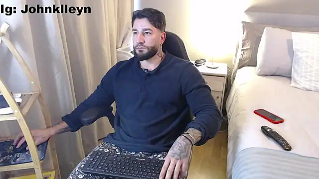 Snapshot of jonhklleyn chatting on 2, 7, 2026 jonhklleyn online show from 2, 7, 2026