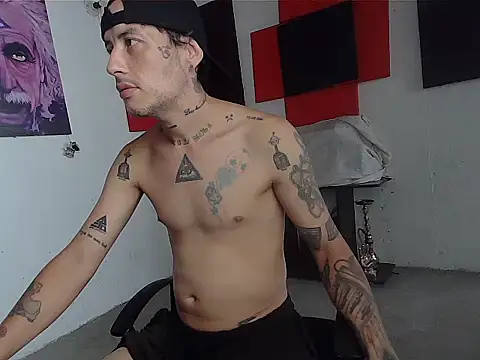 Snapshot of patrik_tattoo_ chatting on 28, 5, 2026 patrik tattoo online show from 28, 5, 2026