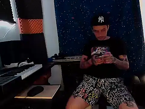 patrik tattoo  online show from 5, 2, 2025
