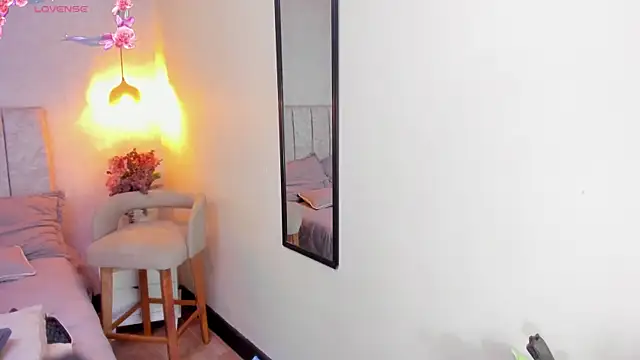 tutu milf online show from 15, 2, 2026