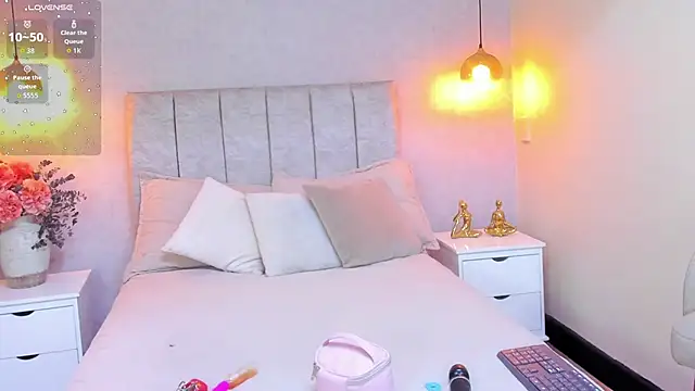 tutu milf online show from 29, 10, 2025