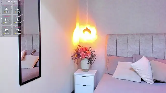 tutu milf online show from 30, 10, 2025