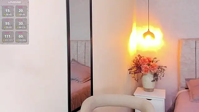 tutu milf online show from 13, 12, 2025