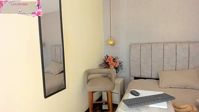 tutu milf online show from 28, 6, 2026